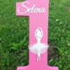 Cifră aniversară din polistiren personalizată cu nume, 90 cm