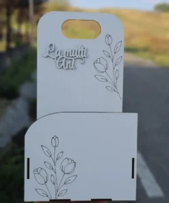 Coș cadou La mulți Ani din lemn, 20 cm
